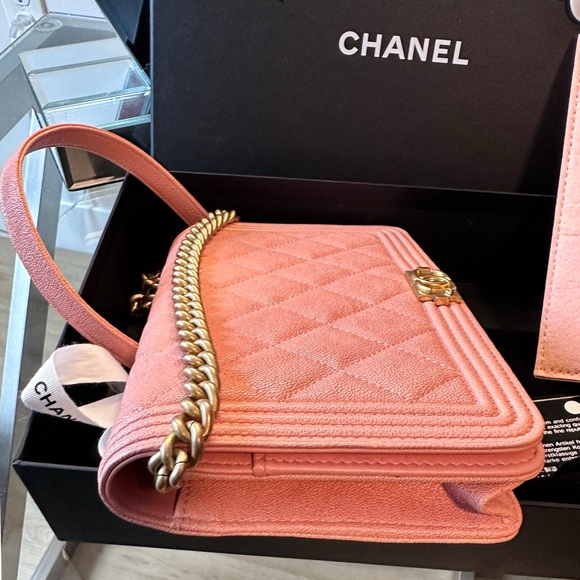 💯🥰❤️ CHANEL Caviar Quilted Boy Wallet On Chain WOC Pink - Picture 11 of 16
